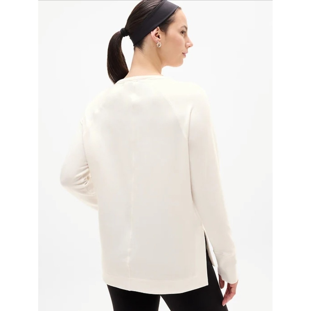 Athleta Coaster Luxe Relaunch Sweatshirt Soft  Large Magnolia‎ White Comfort